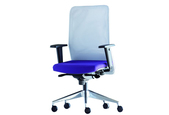 Silla operativa con respaldo de malla Iris 1